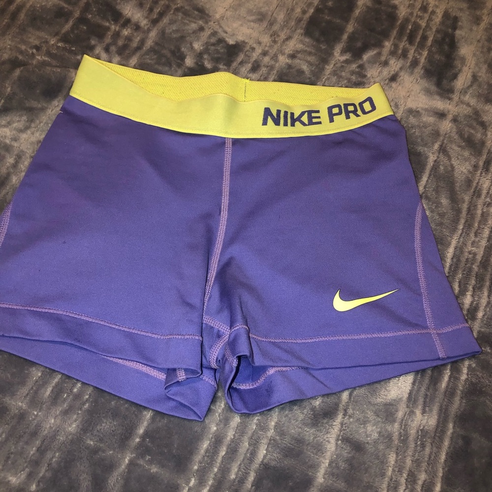 Nike Pro Dry-fit Purple spandex